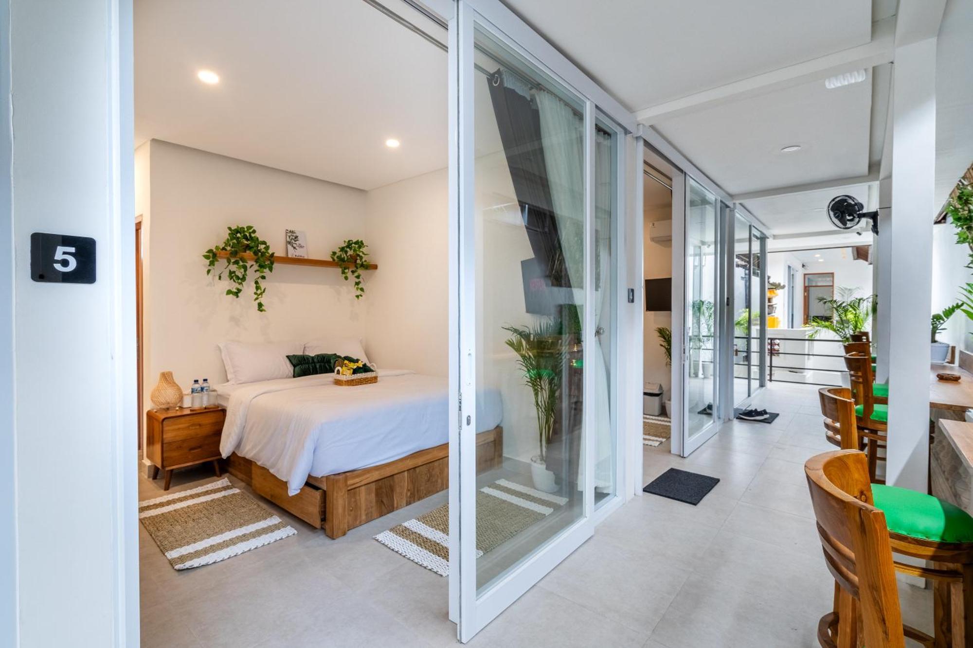 Tempat Tidur & Sarapan Standart